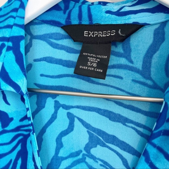 NWOT Express Blue Zebra Animal Print Collard Wrap Dress - Picture 4 of 4